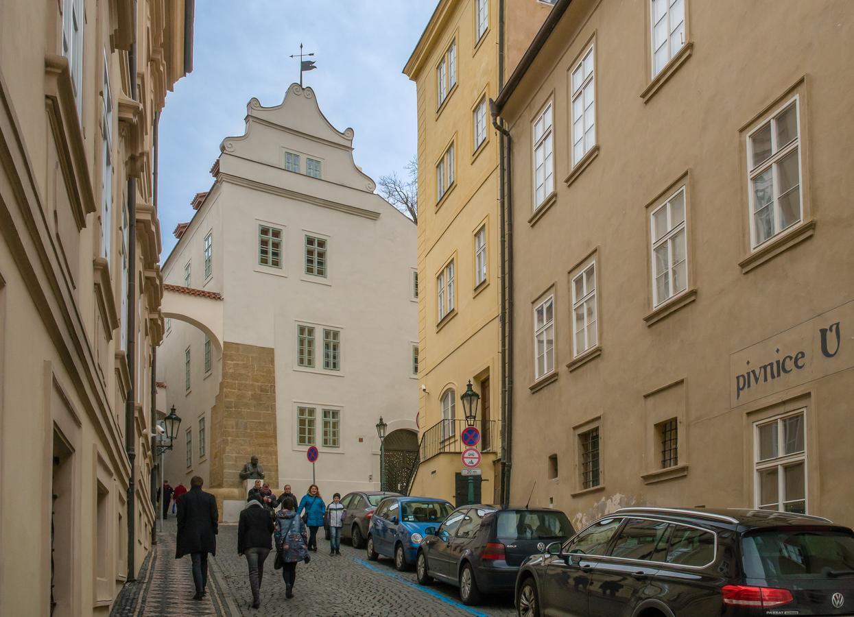 Blue Oak Aparthotel Prague Exterior photo